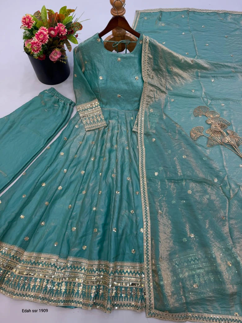 Fendy Silk Embroidered Gown Set 7