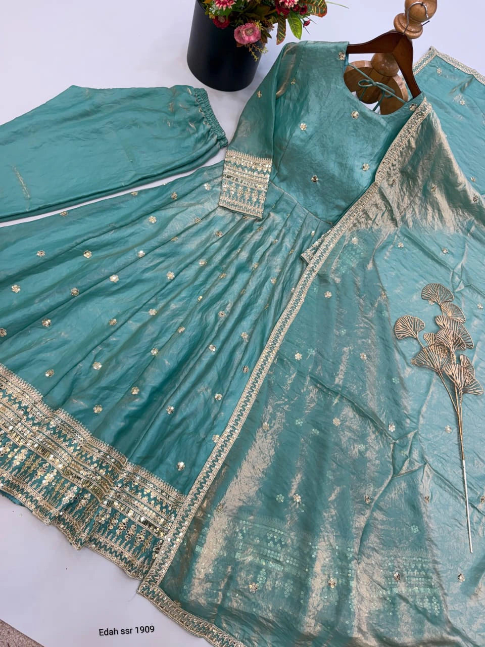 Fendy Silk Embroidered Gown Set 4