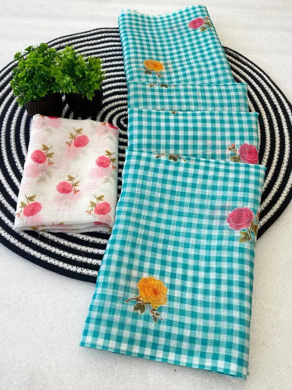🍁🍁Trending Pure Linen Cotton Sarees With Unstitched Blouse🍁🍁 4