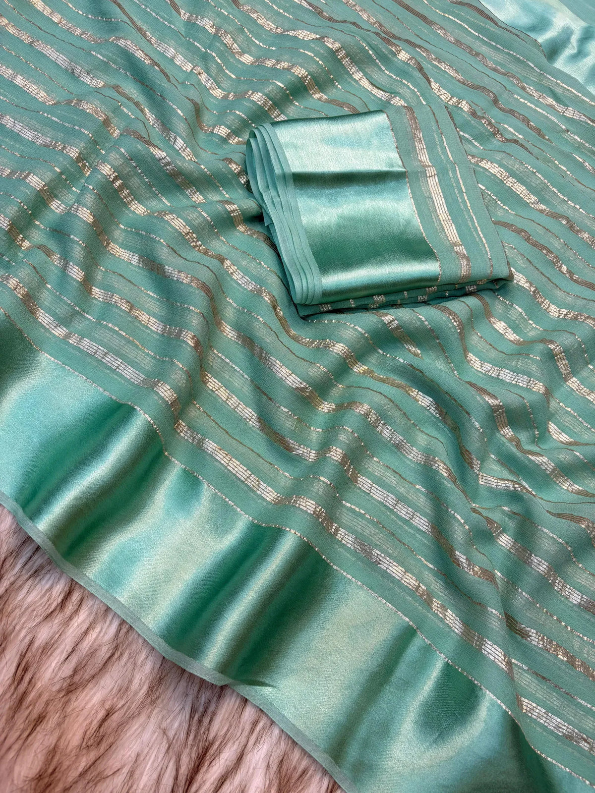 Premium viscose Saree With Stripe Pattern With Blouse Piece 8