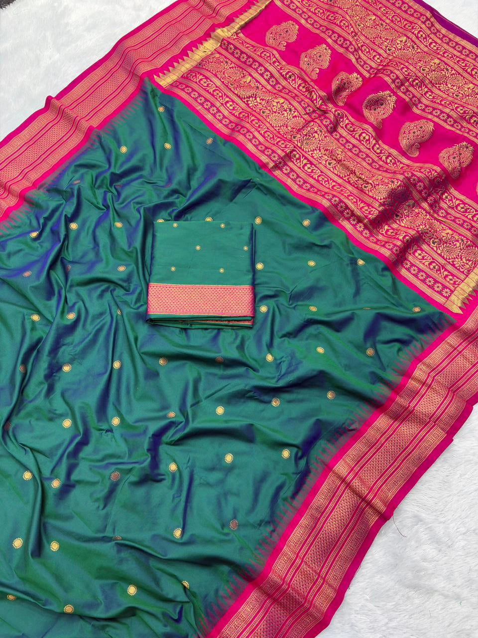 Soft Silk Zari Woven Saree 3