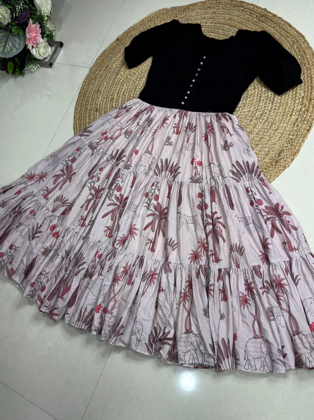 👑💜Premium Hakoba Muslin Designer Gown 💜👑 5