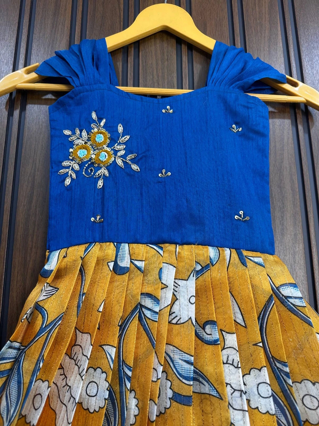 💜❤️Summer Special Kids Soft Silk Pattu Gown❤️💜 2