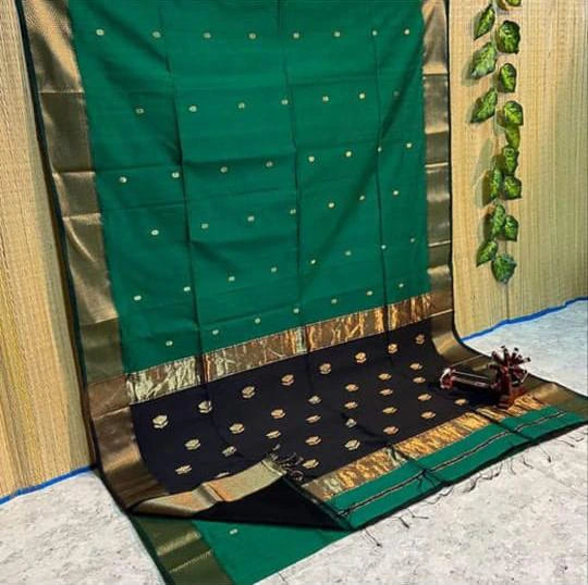 Silk Cotton Saree with Big Border 3