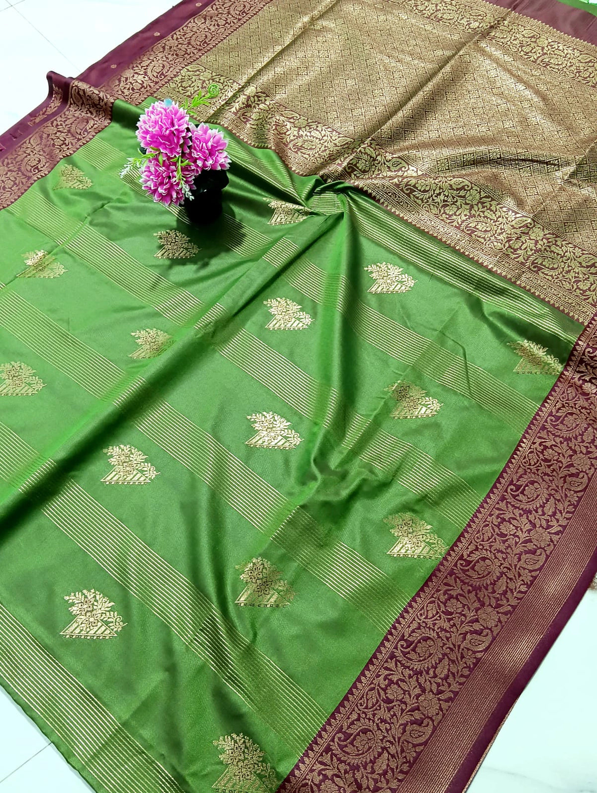Soft Silk Saree with Blouse 4