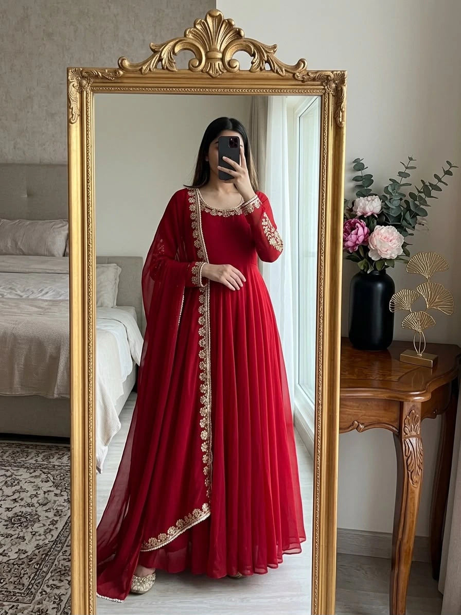 Fox Georgette Embroidered Gown Set 1