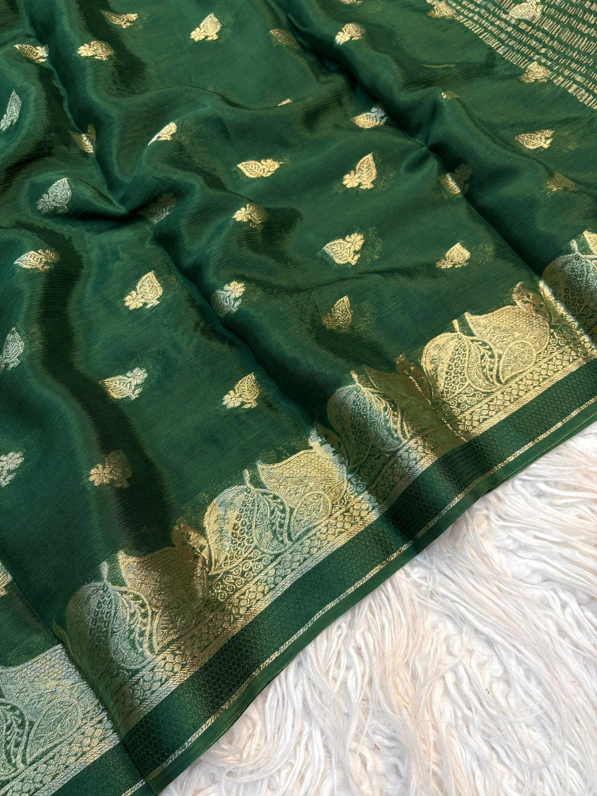 Viscose Chinnon Saree with Blouse 7