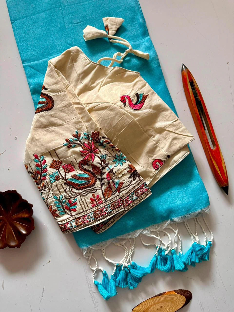 Khadi Cotton Saree with Embroidered Blouse 4