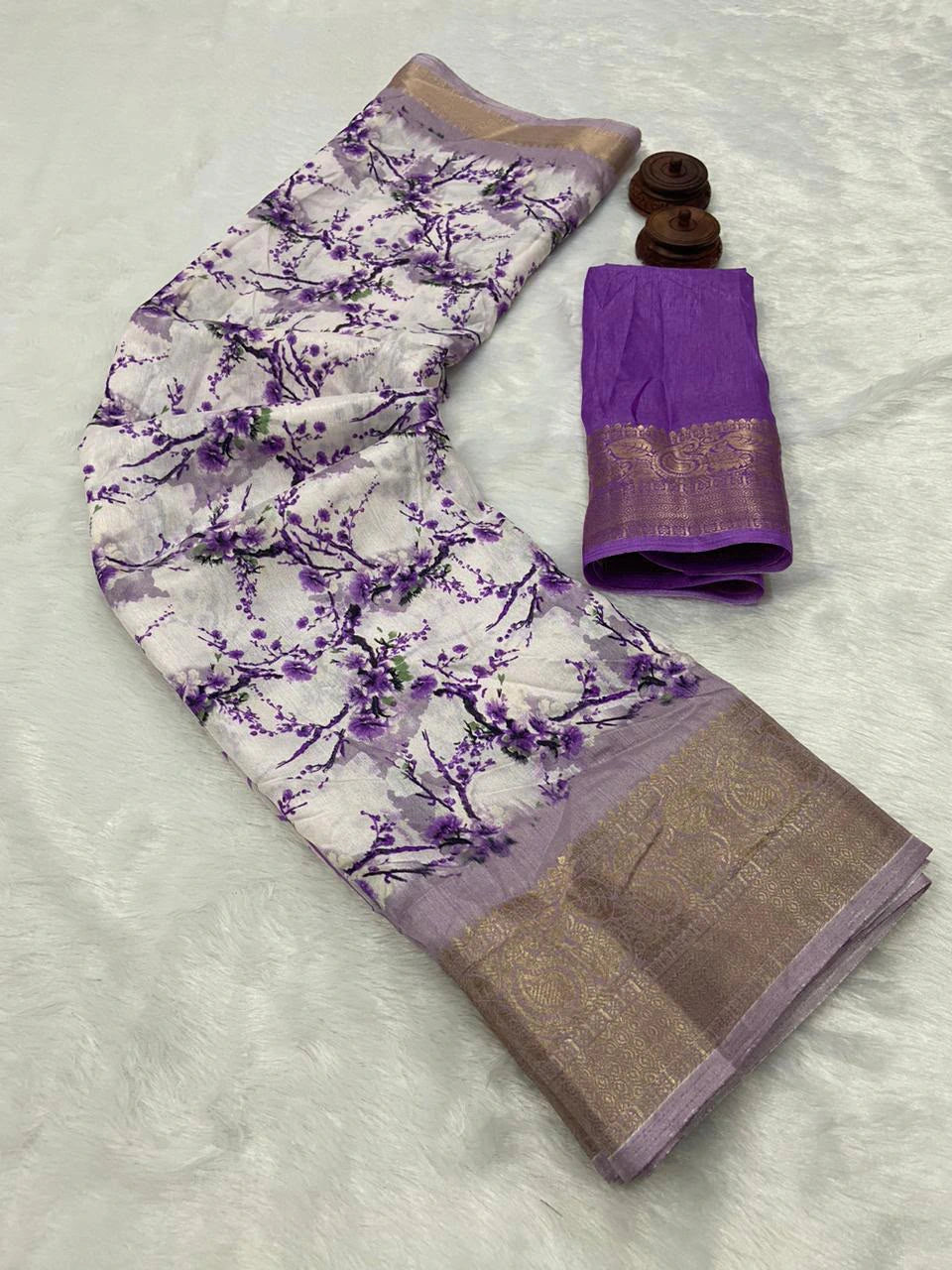 Dola Silk Saree with Blouse 3