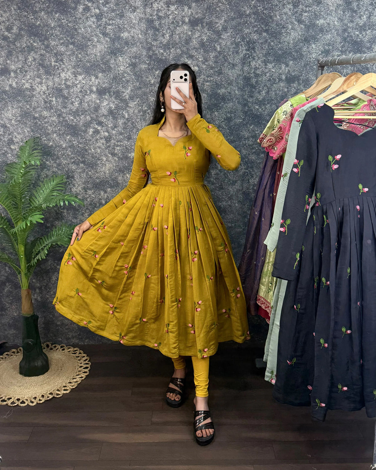 South Mull Chanderi Anarkali Set 4