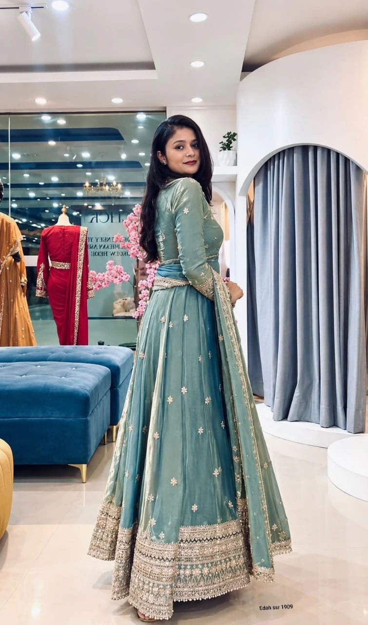 Fendy Silk Embroidered Gown Set 3