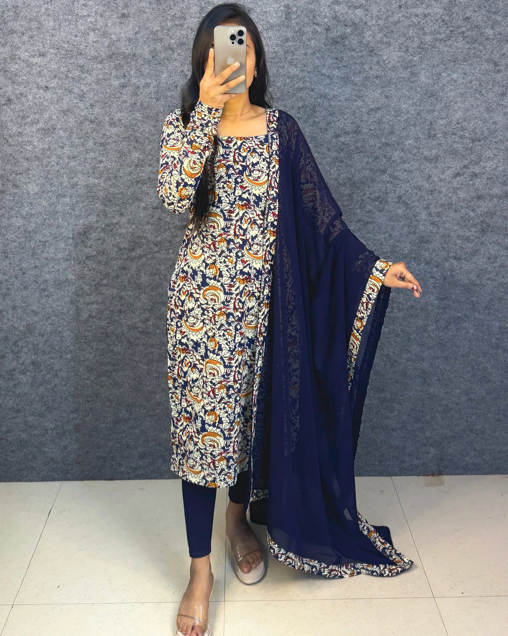 💗💗Viral Kalamkari Sideopen Kurti With Dupatta Set💗💗 3