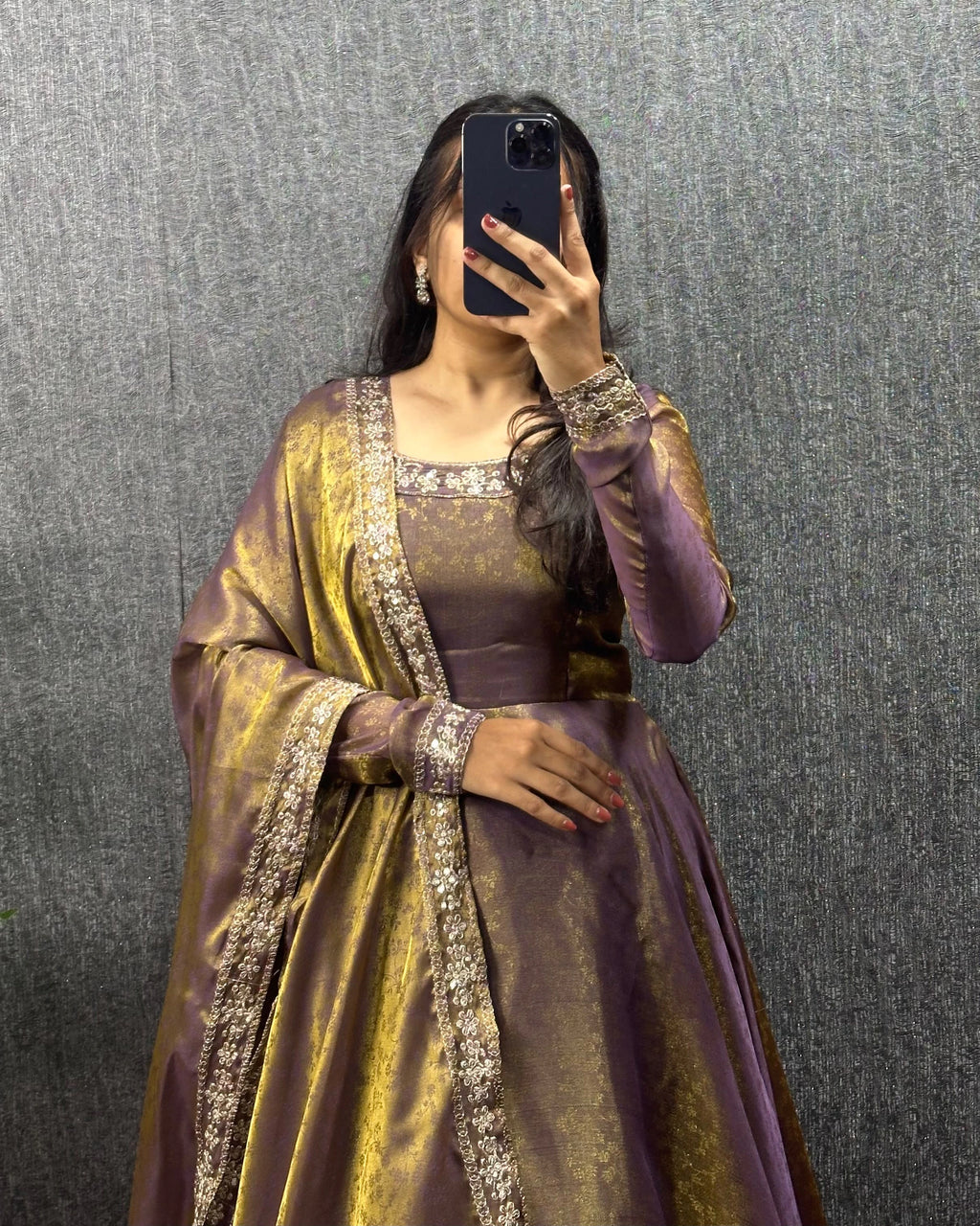 Silk Jacquard Gown 10