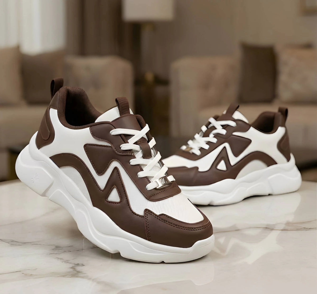 WUGO Women Casual Sneakers & Sports Shoes 6