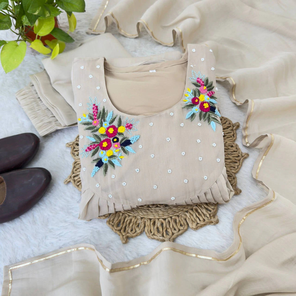 👗💥💥Presenting By New Party Wear L@@K Pure Viscos Mul Chanderi Cotton A Line pattern P@nt With Dup 1