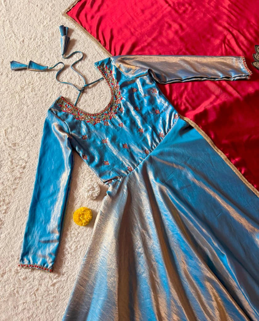 Sindoor Tissue Silk Gown 2