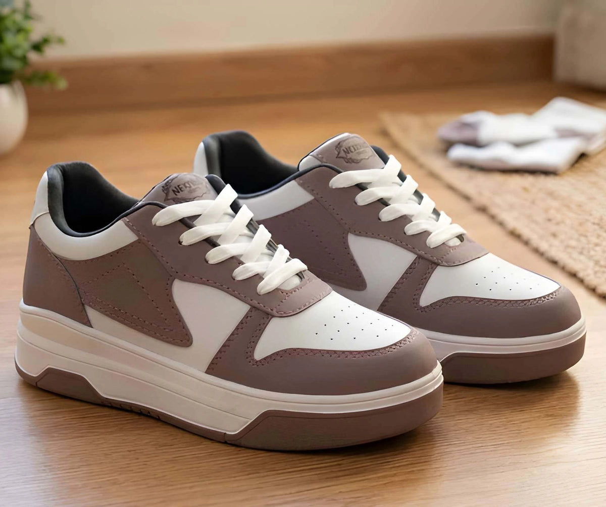 Trendy Lace-Up Sneakers 10
