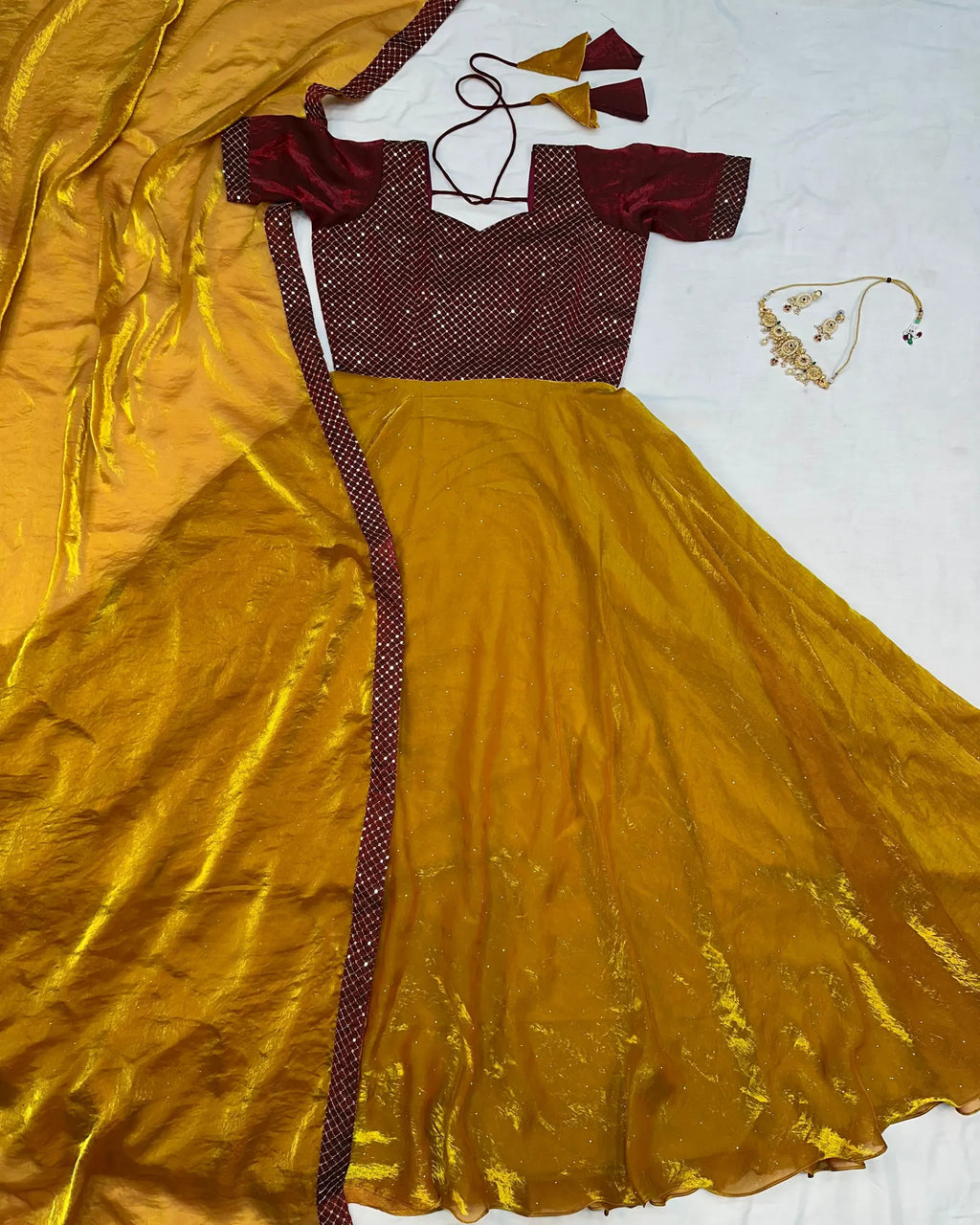 🌸🌸Attractive Pure Soft Fendy Silk Gown With Dupatta😎😎 9