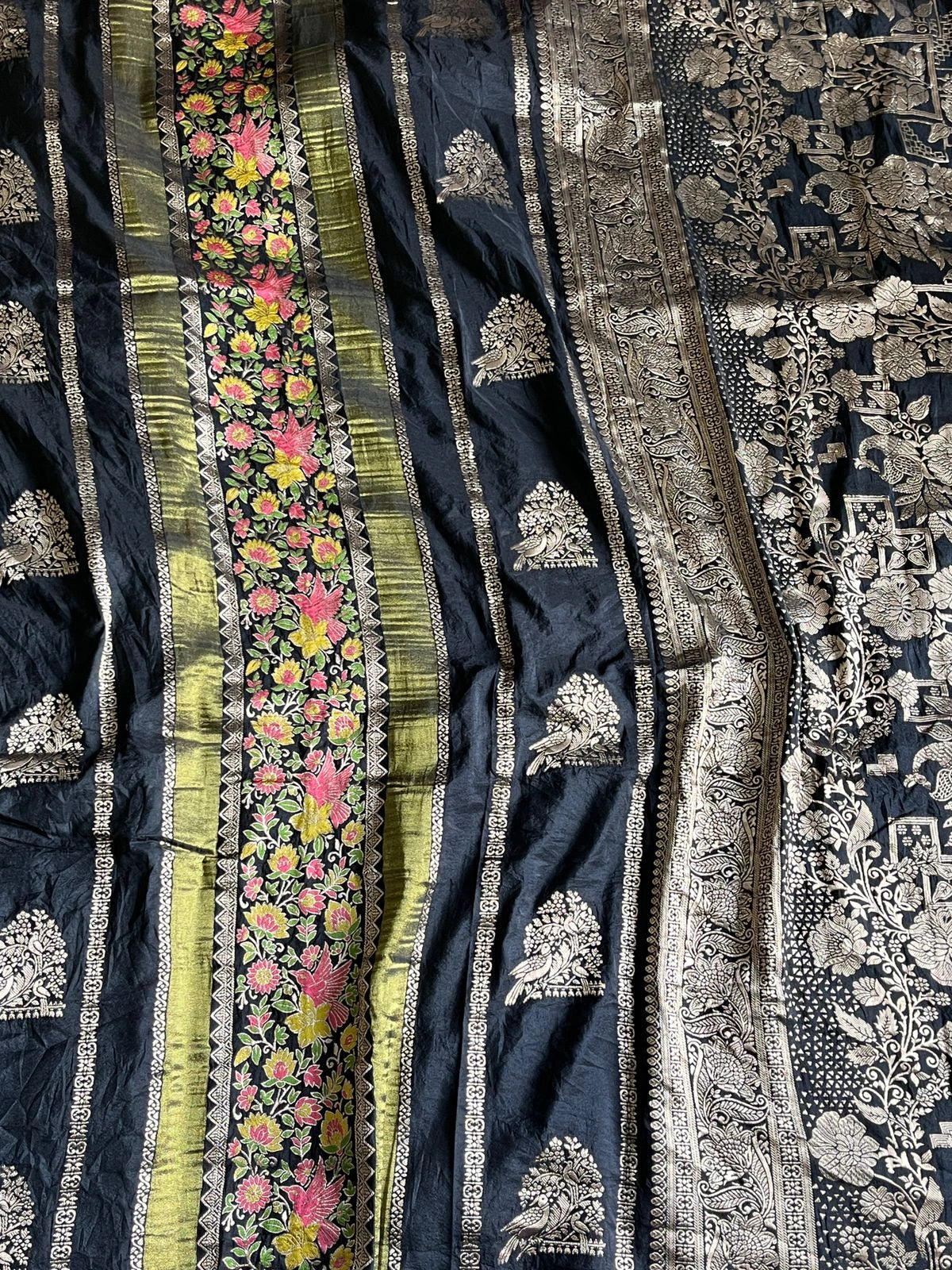 Khadi Crepe Silk Saree 6