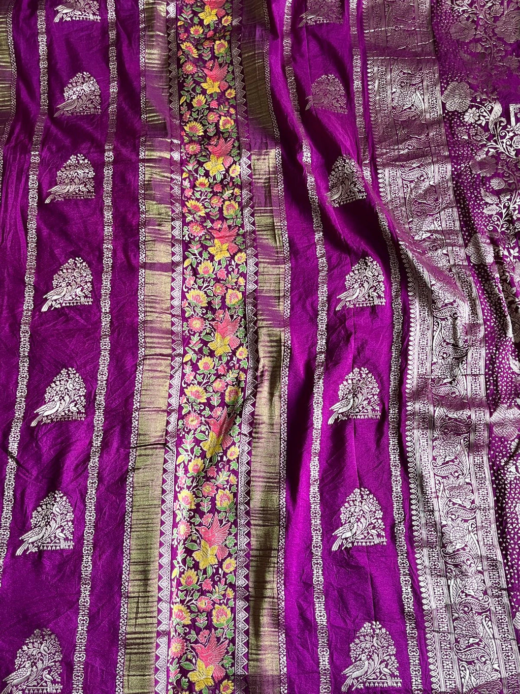 Khadi Crepe Silk Saree 4