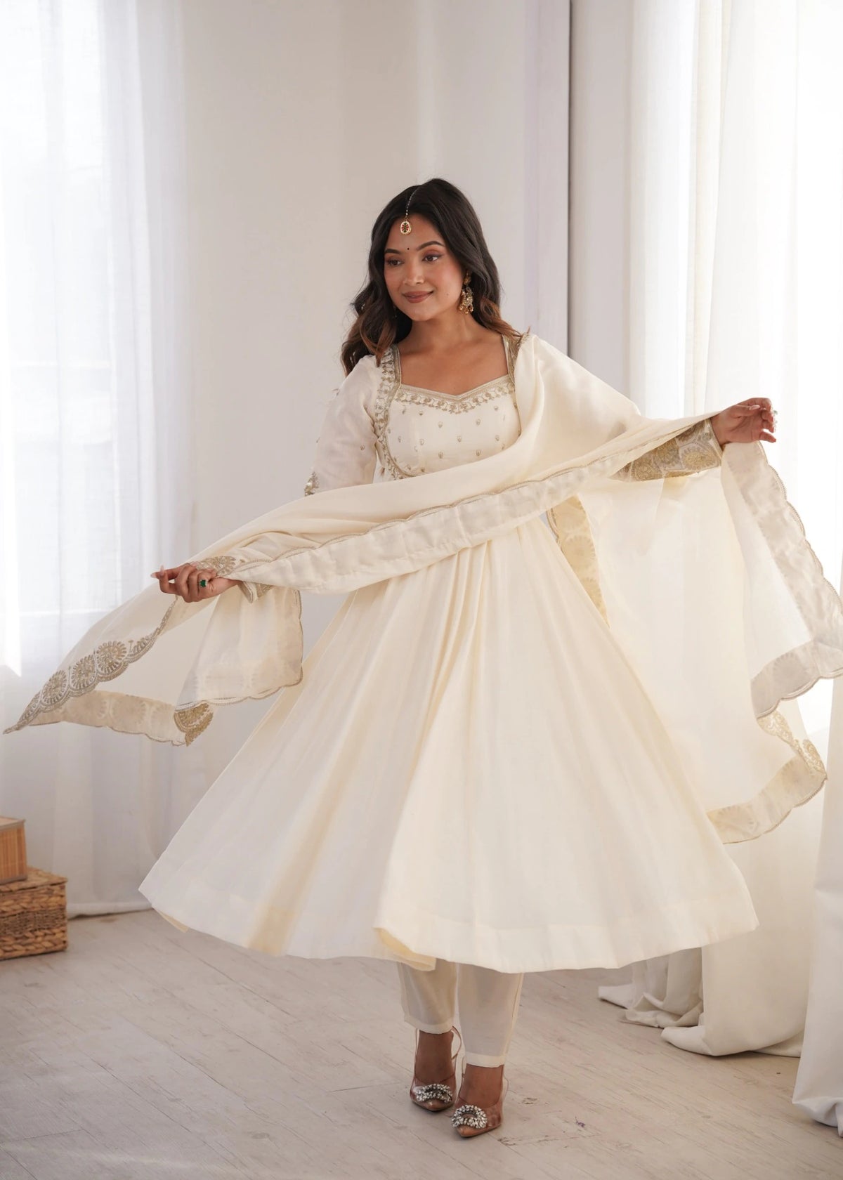 Anarkali Three Piece Set 4