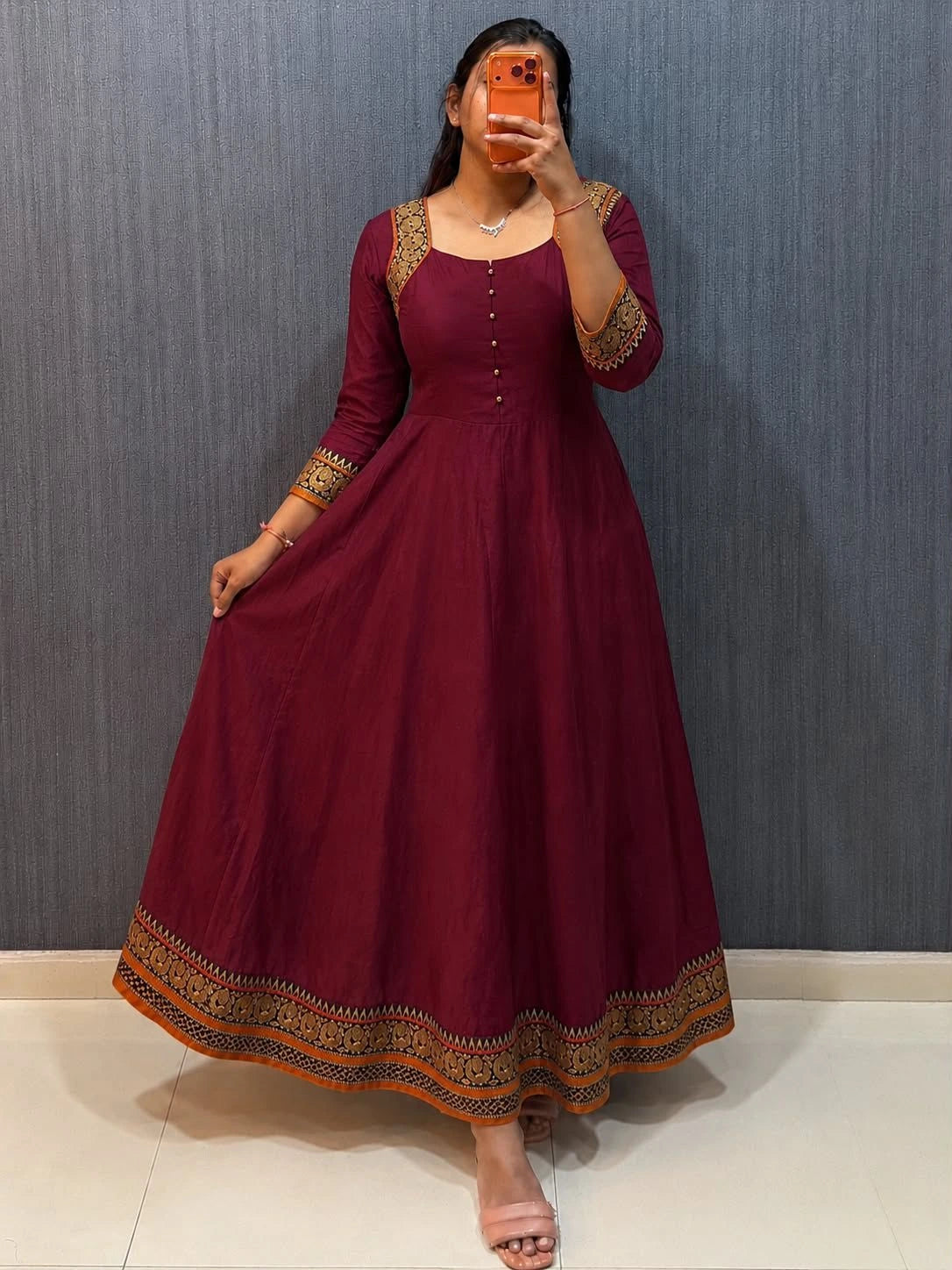 🍁🌸Traditional Temple Border Meera Anarkali Gown With Dupatta🌸🍁 3