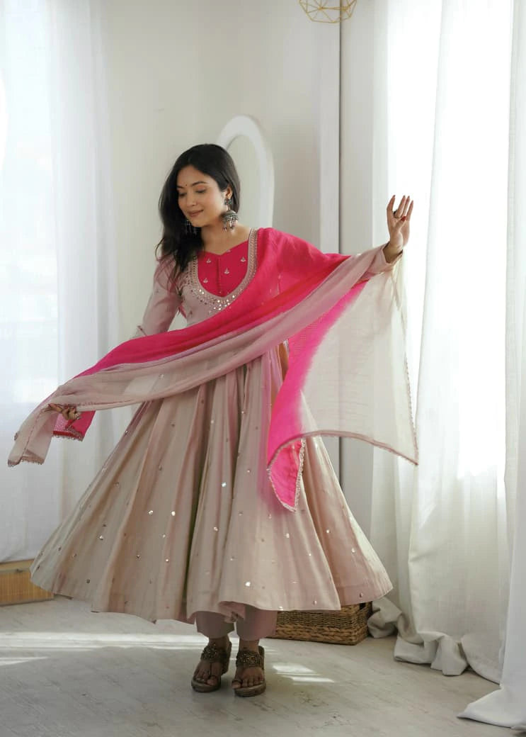 Roman Silk Anarkali Set 9