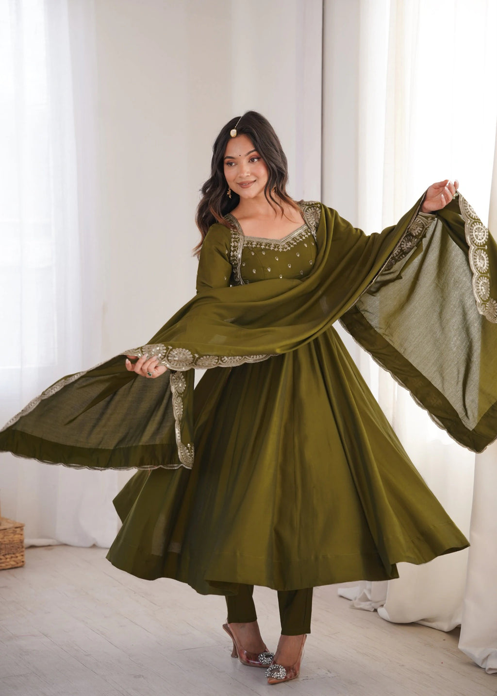 Anarkali Three Piece Set 6