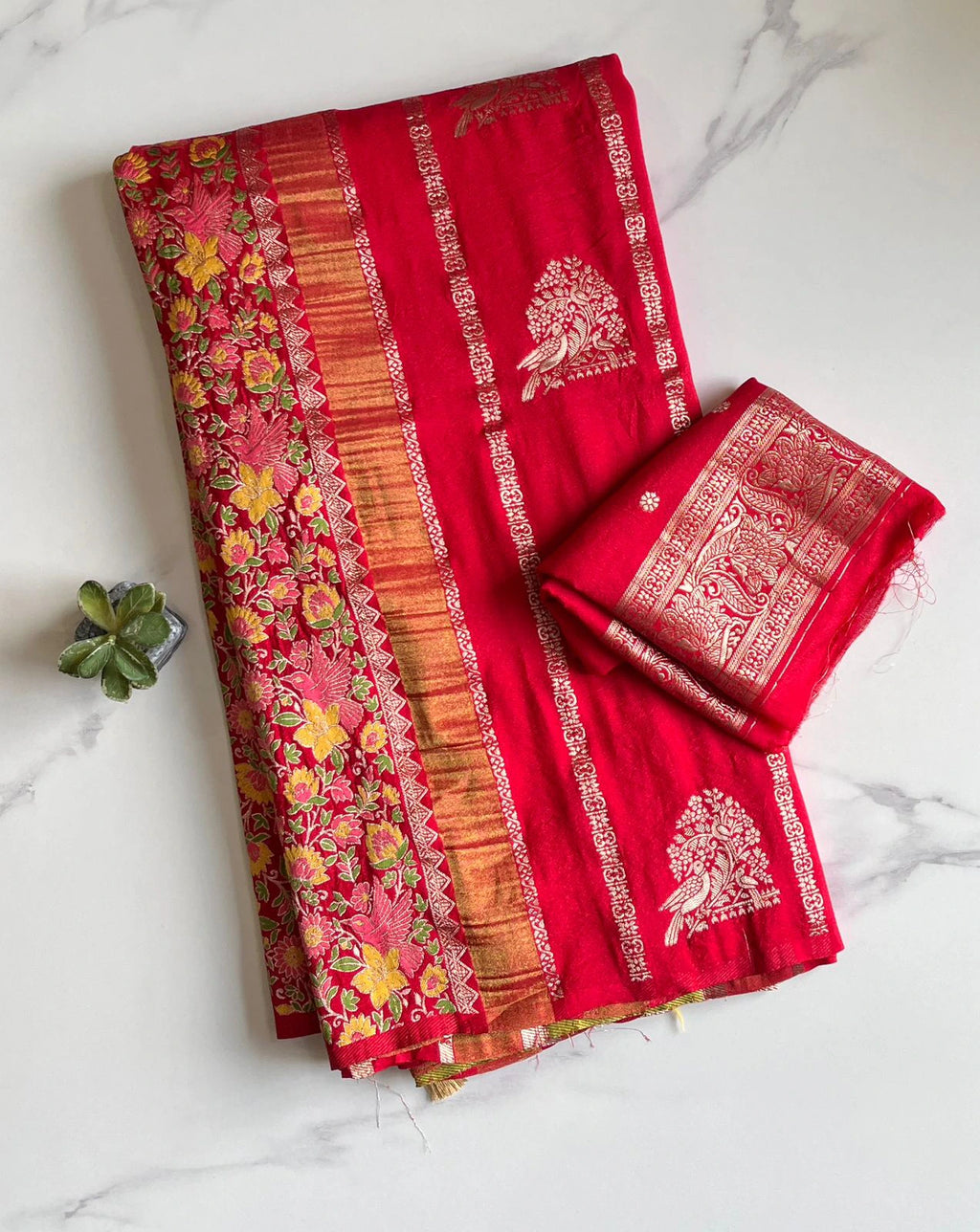 Khadi Crepe Silk Saree 1