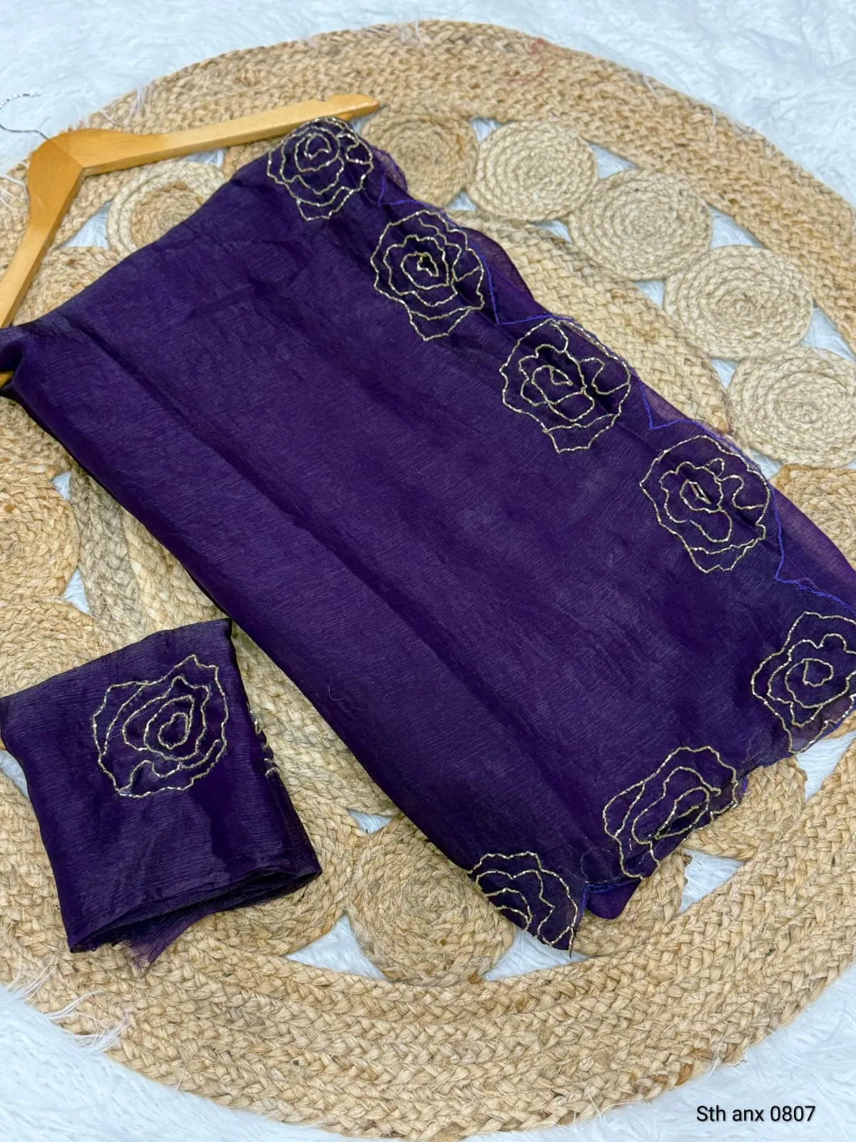 💗👑Most Viral Roja Fendy Chiffon Sarees With Beautiful Katdana handwork With Blouse Piece💗👑 9