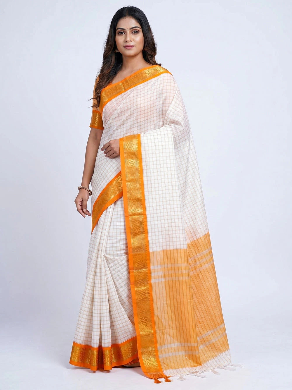 Arani Pattu Silk Checked Sarees with Zari Border 7