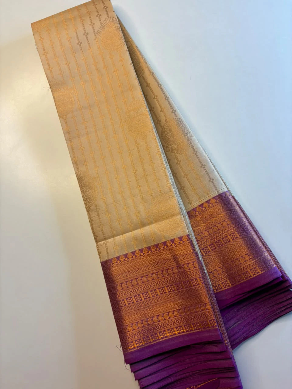 Silk Zari Woven Saree 4