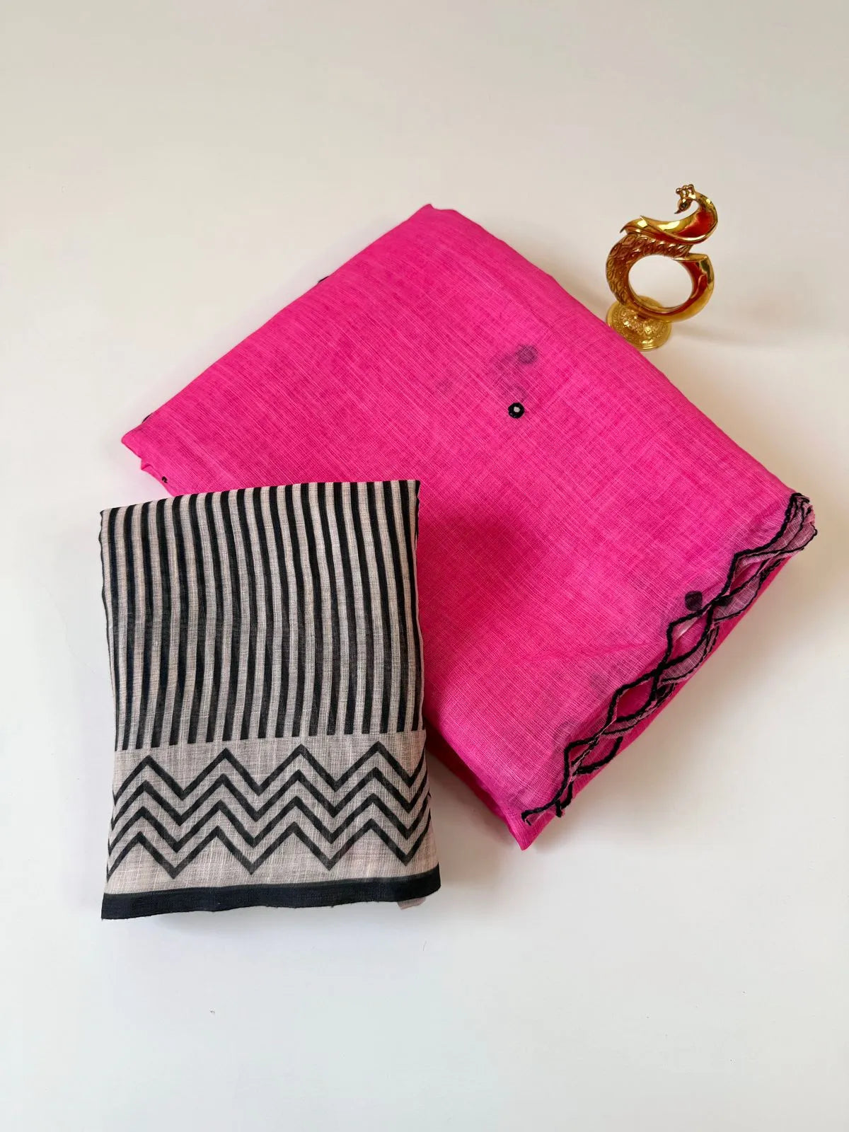 🪻🪻Trending Mirror Work linen cotton sarees with Attractive Digital prints🪻🪻 3