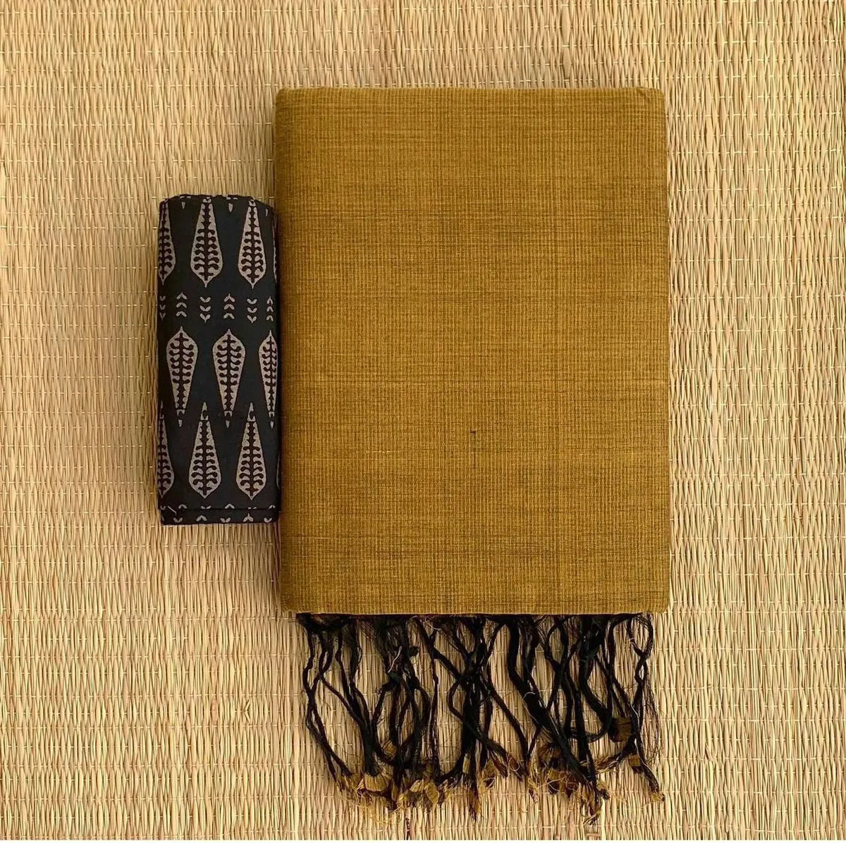 Insta Viral Khadhi Cotton  Sarees With Kalamkari BlousePiece 1
