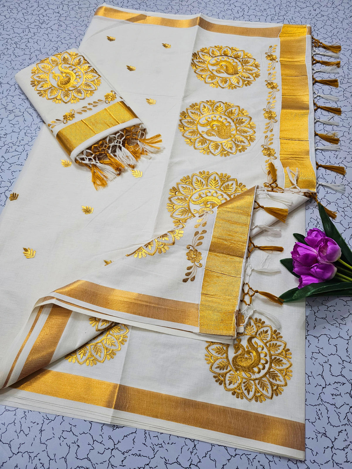 Cotton Embroidered Saree with Blouse 4