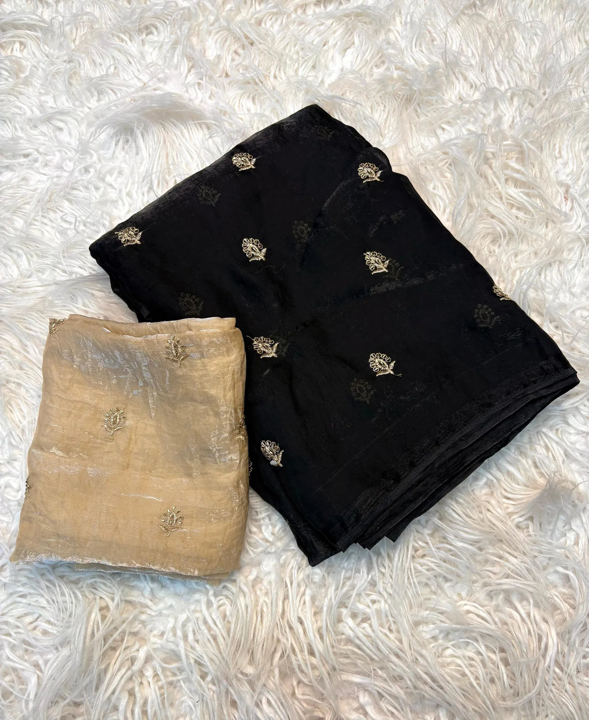 🌸🌸Two Tone Space Silk Sarees With Leaf Hand Work Embriodery Designs🌸🌸 2