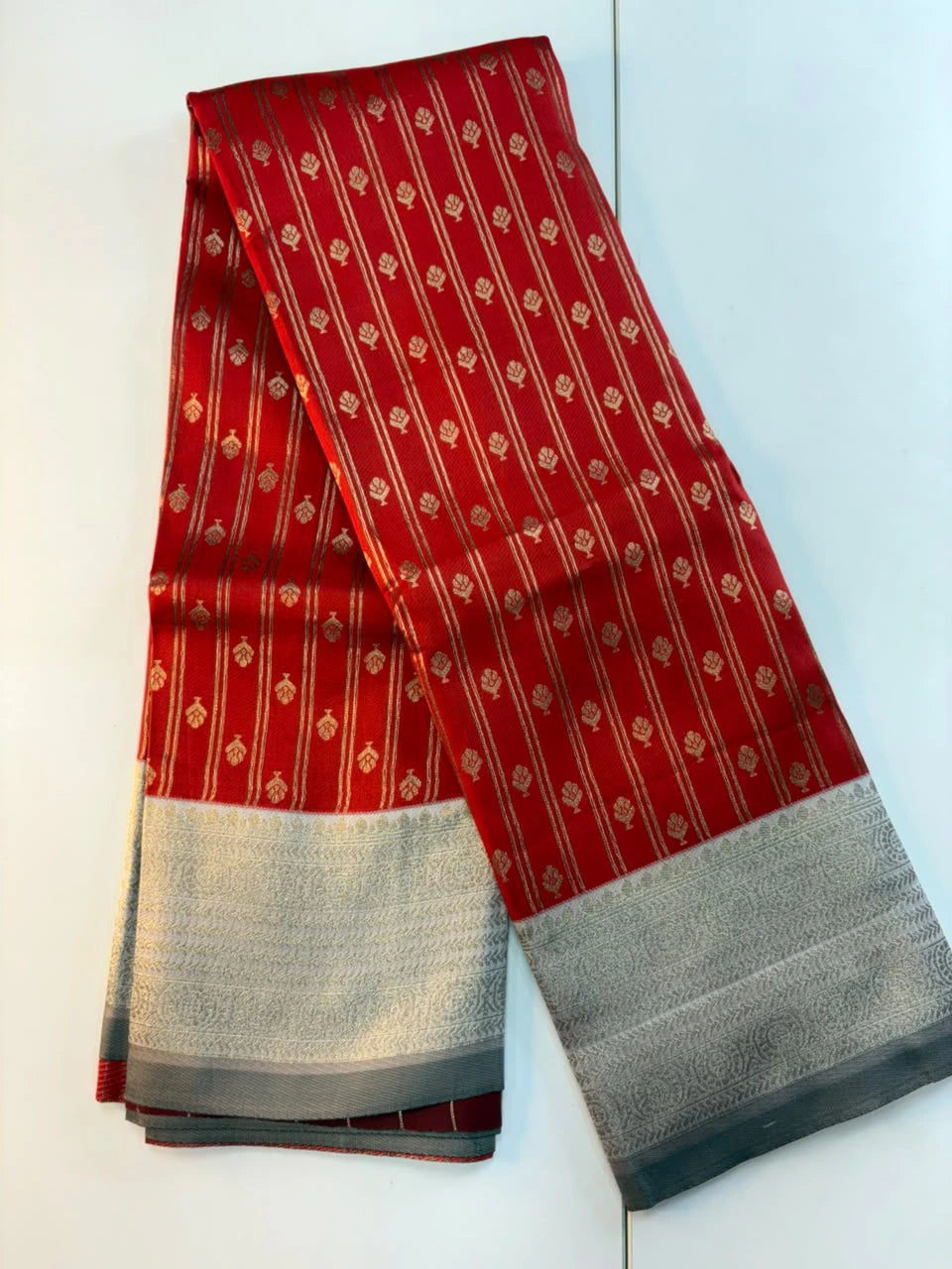 Silk Zari Woven Saree 2
