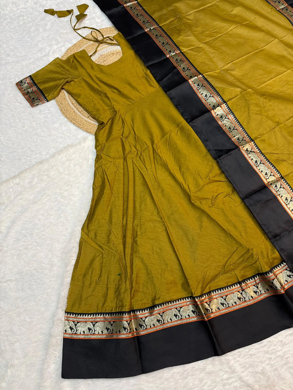 Kanchi Cotton Gown Set 2