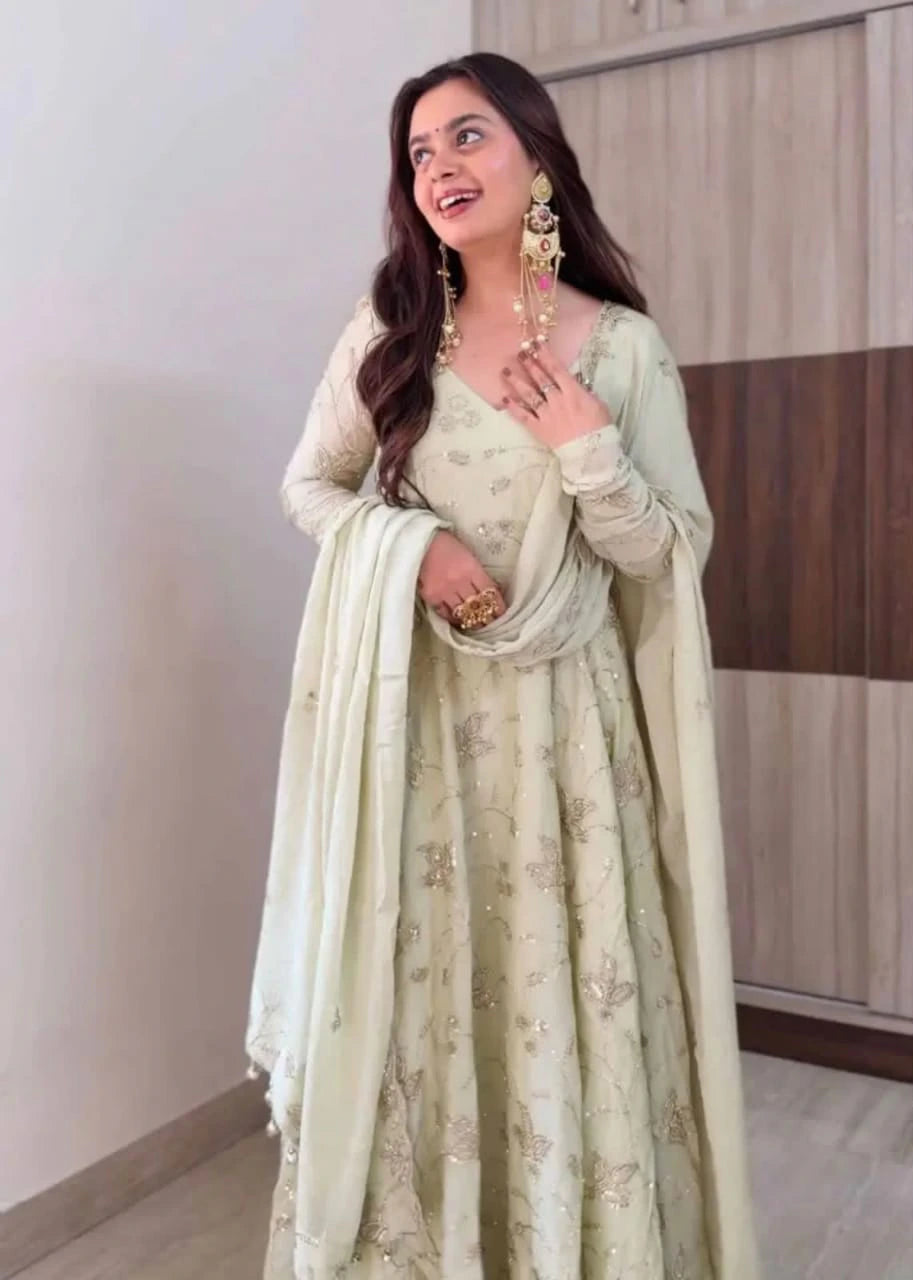 Fendy Silk Gown with Dupatta 8