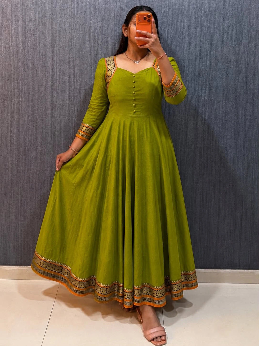 🍁🌸Traditional Temple Border Meera Anarkali Gown With Dupatta🌸🍁 9