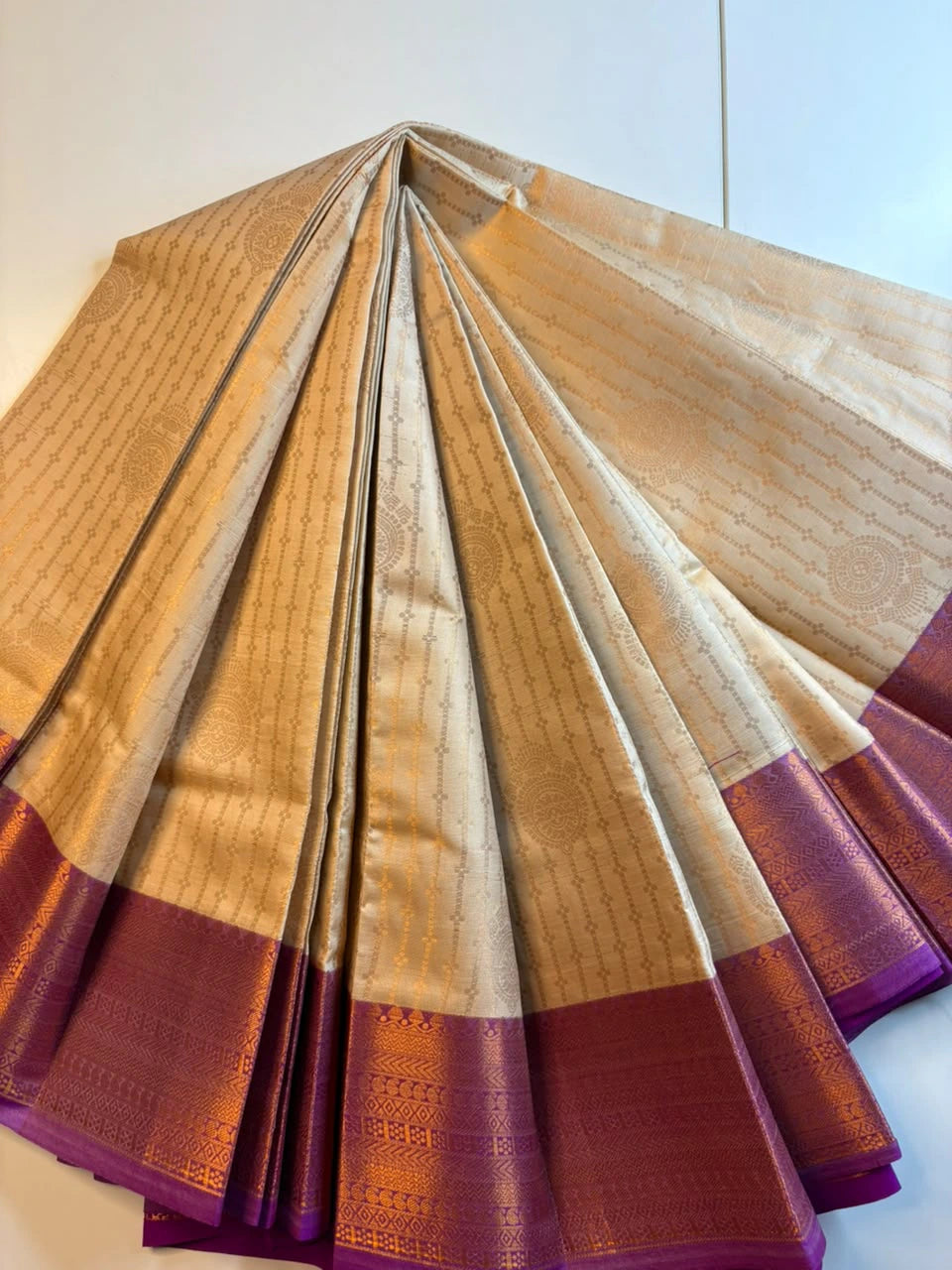 Silk Zari Woven Saree 3