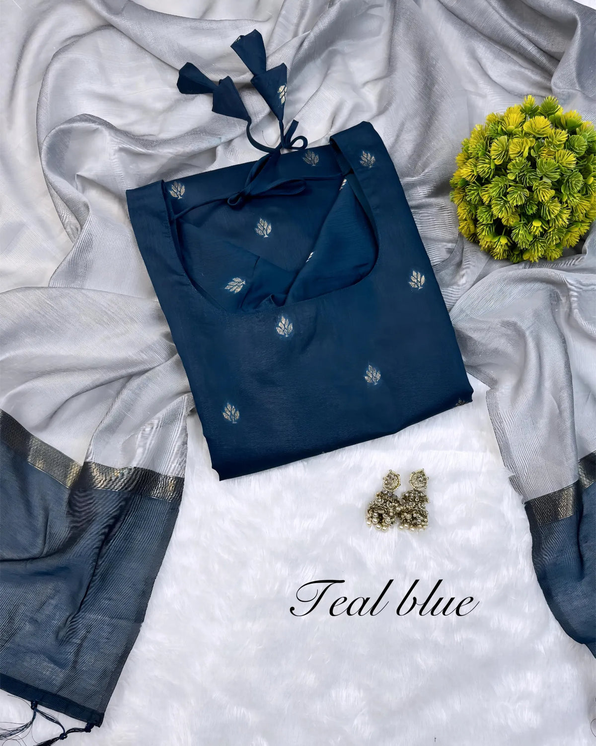 🌸🌸Premium Silk Cotton Kurti Set With Attractive Zari Buttas & Contrast Dupatta🌸🌸 5