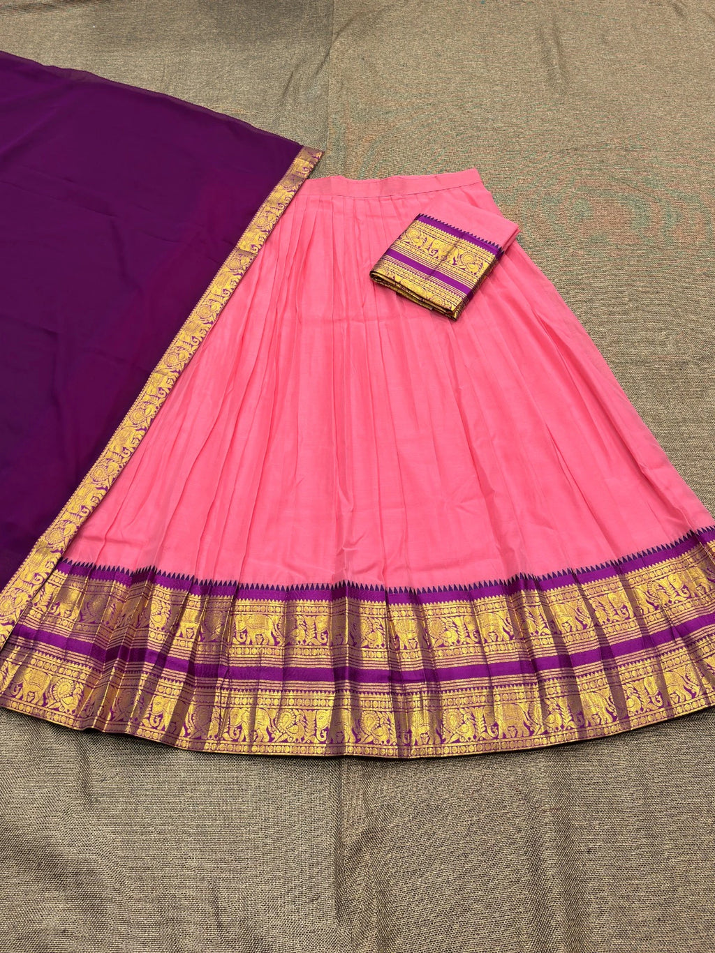 Kanchi Cotton Zari Woven Lehenga Set 5