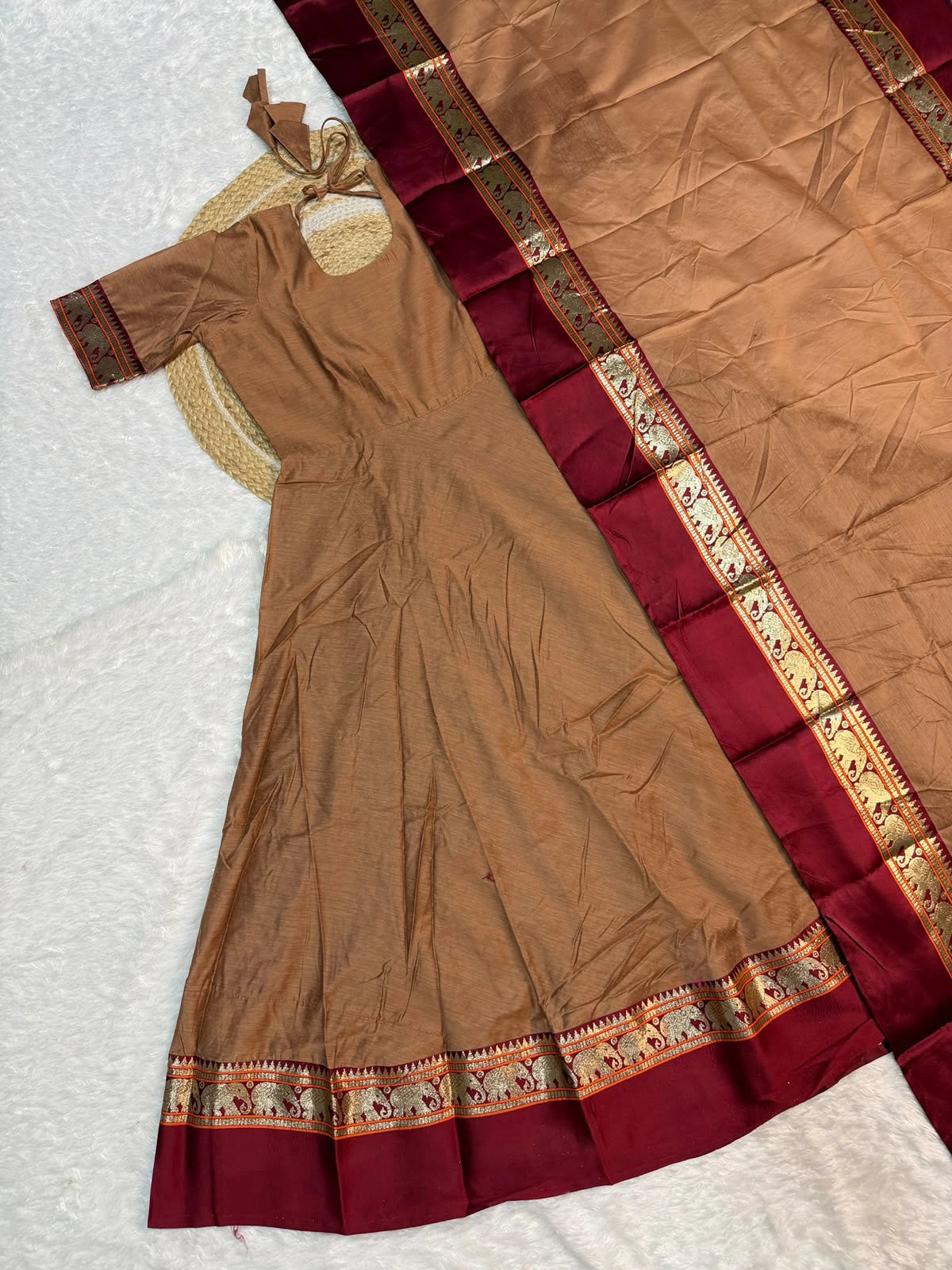 Kanchi Cotton Gown Set 7