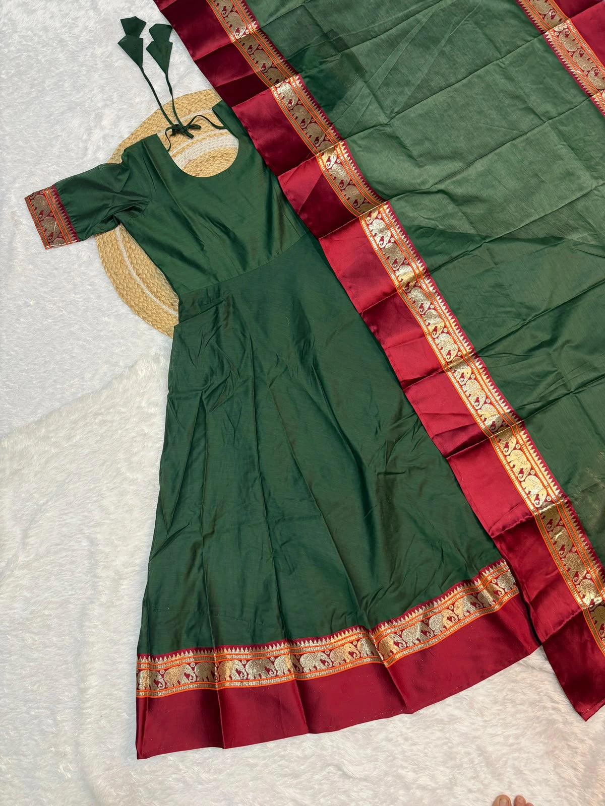 Kanchi Cotton Gown Set 1