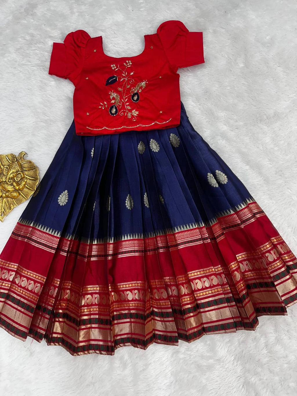 Silk Zari Woven Kids Lehenga 2
