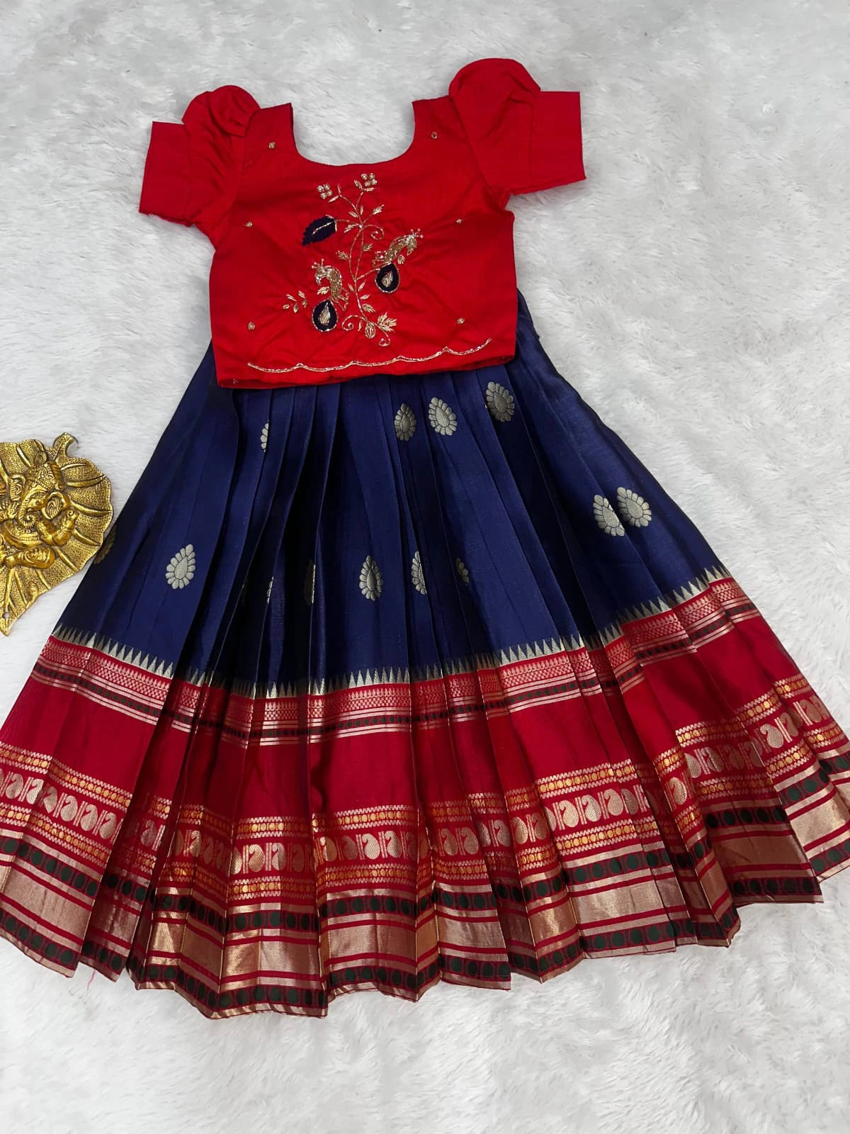 Silk Zari Woven Kids Lehenga 2