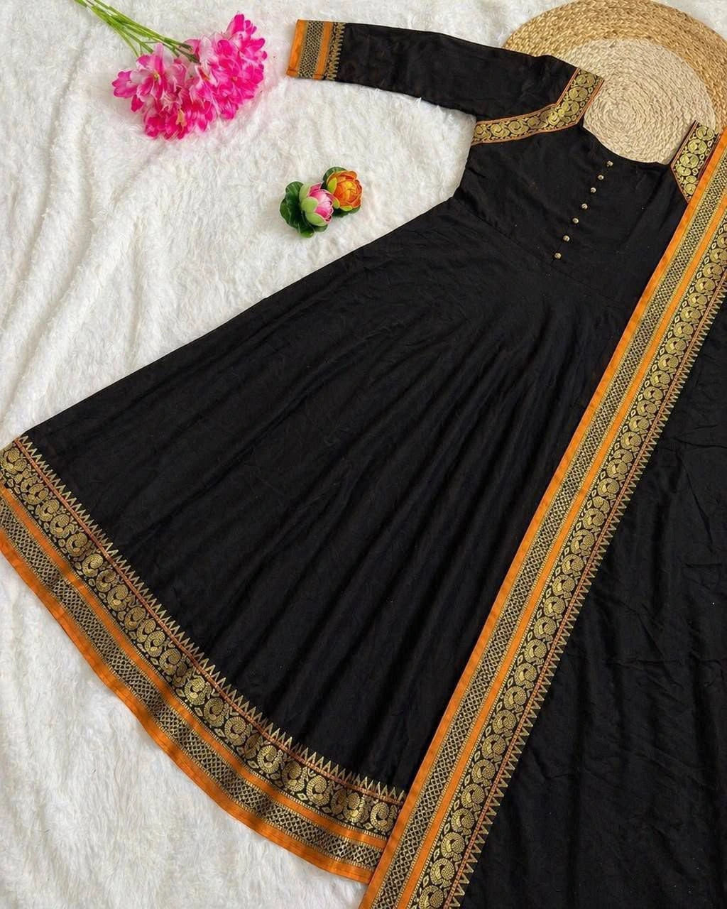 🍁🌸Traditional Temple Border Meera Anarkali Gown With Dupatta🌸🍁 5