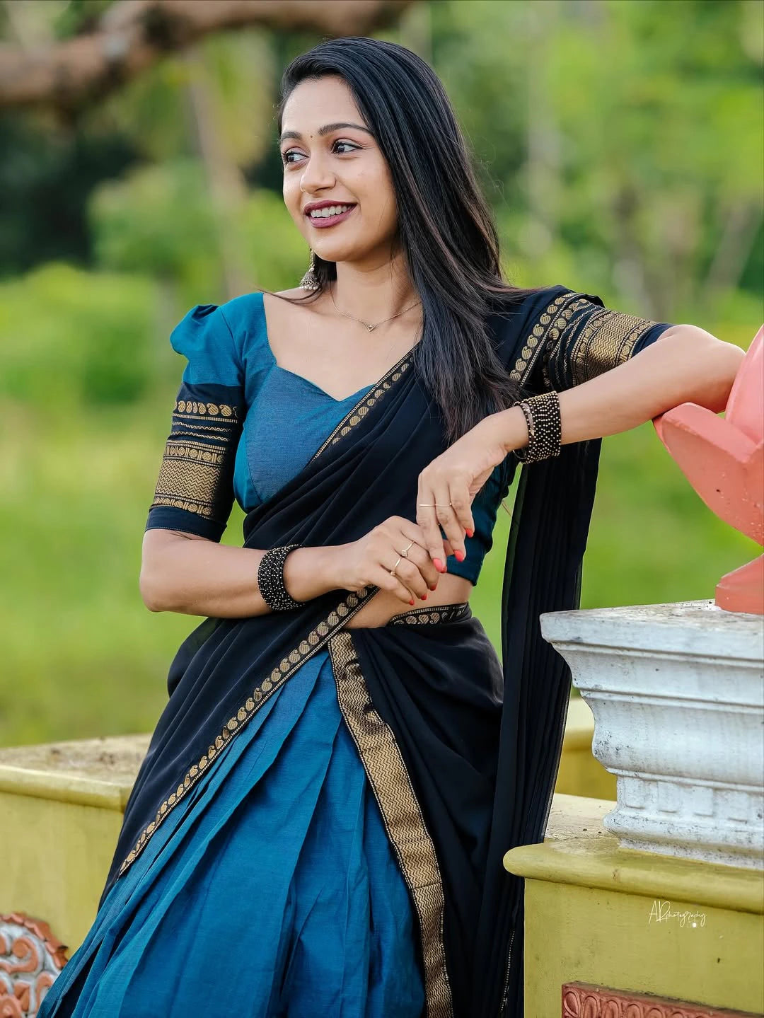 Kanchi Cotton Zari Woven Lehenga Set 8